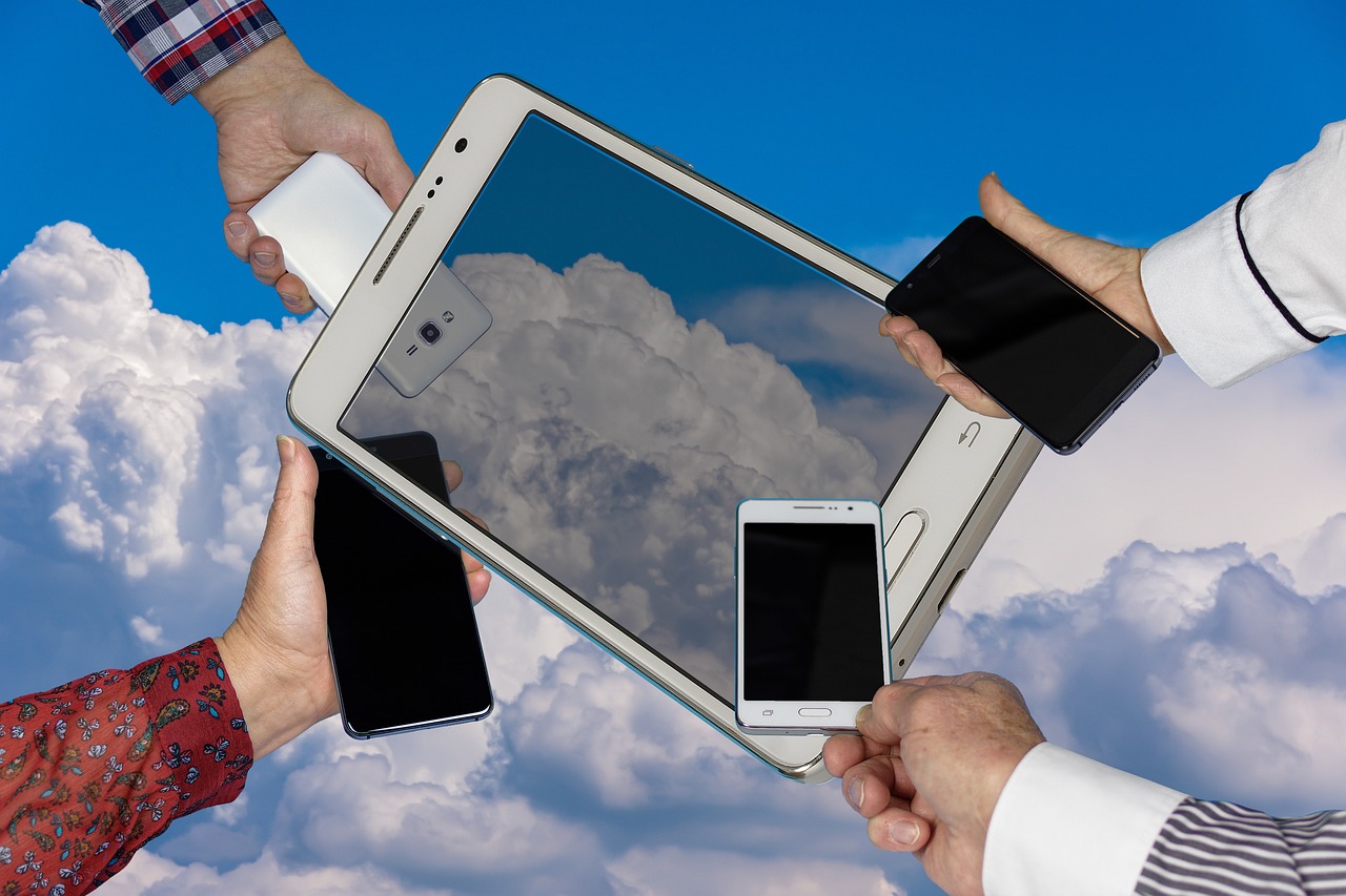 portfolio-01 mobile, internet, radio mast, display, phone, contact, hand, finger, lte, tray, smartphone, communication, technology, digital, keep, advertisement, equipment, connection, connect competition, lte, lte, lte, lte, lte